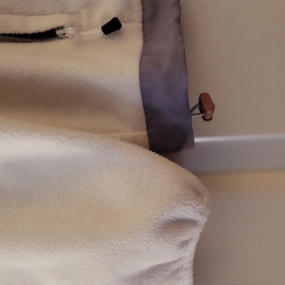 THE NORTH FACE DENALI JACKET CREAM AND GREY GOOD CONDITION. - Picture 5 of 12